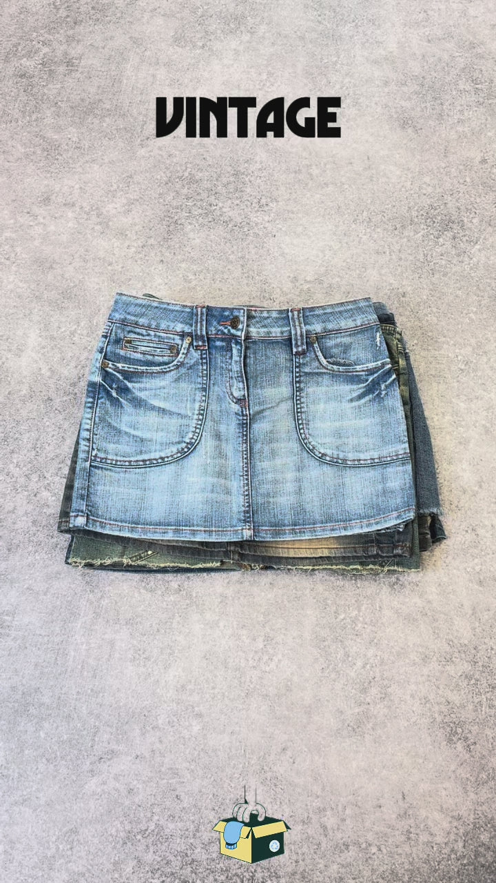 jupe-en-jean-denim-mini-jupe-Y2K-femme-vintage-vetement-grossiste-friperie-wholesaler-seconde-main-marque-occasion-textile-piece-80-90-2000-2010-french-pick