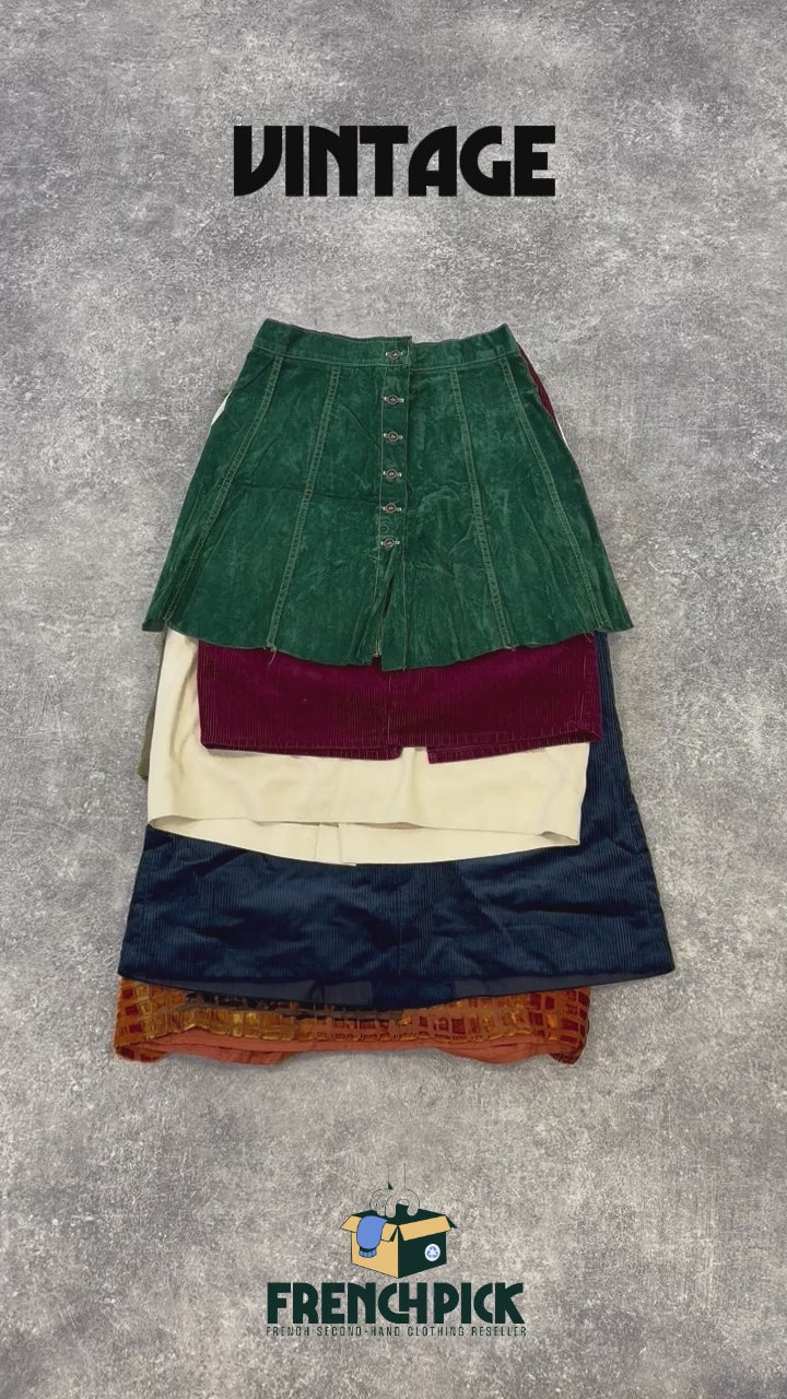 jupe-velour-hiver-motifs-uni-femme-moderne-vintage-vetement-grossiste-friperie-wholesaler-seconde-main-occasion-textile-piece-80-90-2000-2010