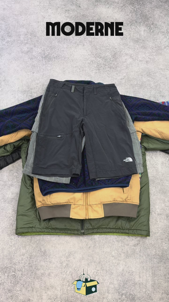 mix-patagonia-the-north-face-columbia-technique-outdoor-marque-ete-hiver-vetements-sweat-manteau-pantalon-jean-chemise-pull-top-t-shirt-banane-sac-echarpe-femme-homme-moderne-vetement-grossiste-friperie-wholesaler-seconde-main-marque-occasion-textile-piece-80-90-2000-2010-french-pick
