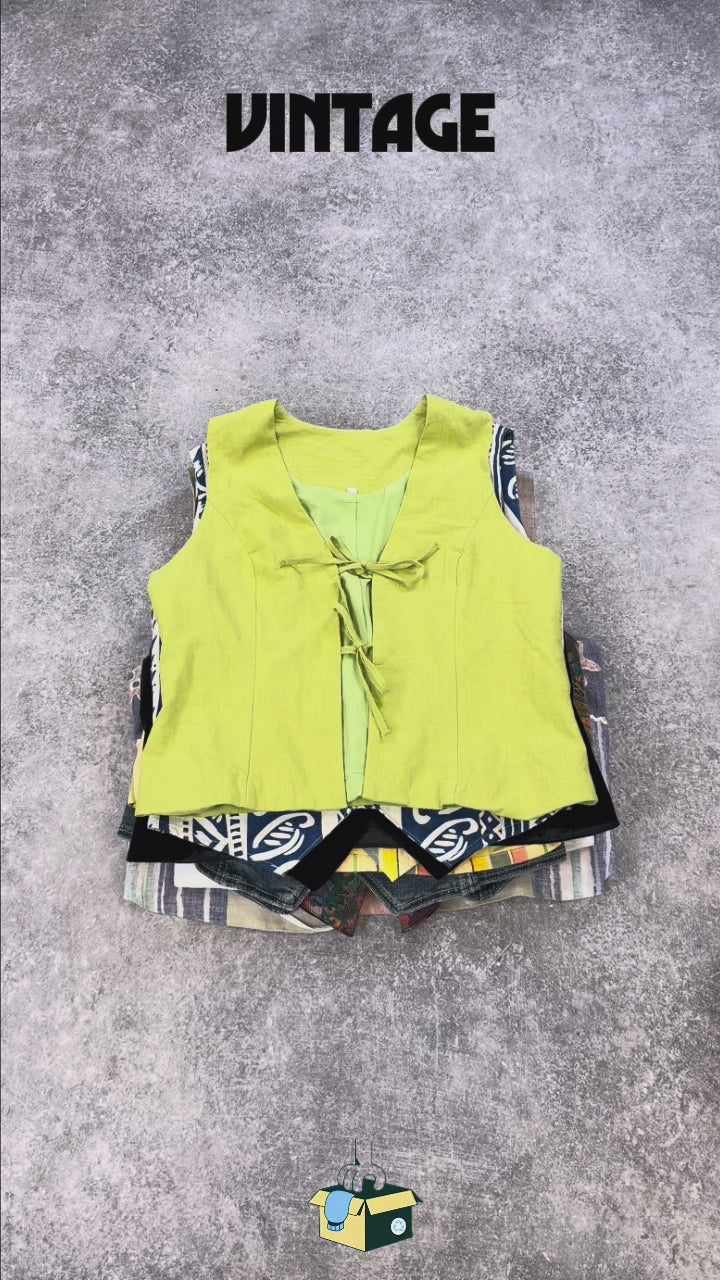 veste-blazer-veston-femme-court-long-unis-couleurs-colores-été-vintage-summer-vetements-motifs-couleurs-fleurs-printemps-ete-grossiste-vintage-moderne-vetement-friperie-wholesaler-seconde-main-80-90-2000-2010-french-pick-reseller-vinted-revente-en-ligne