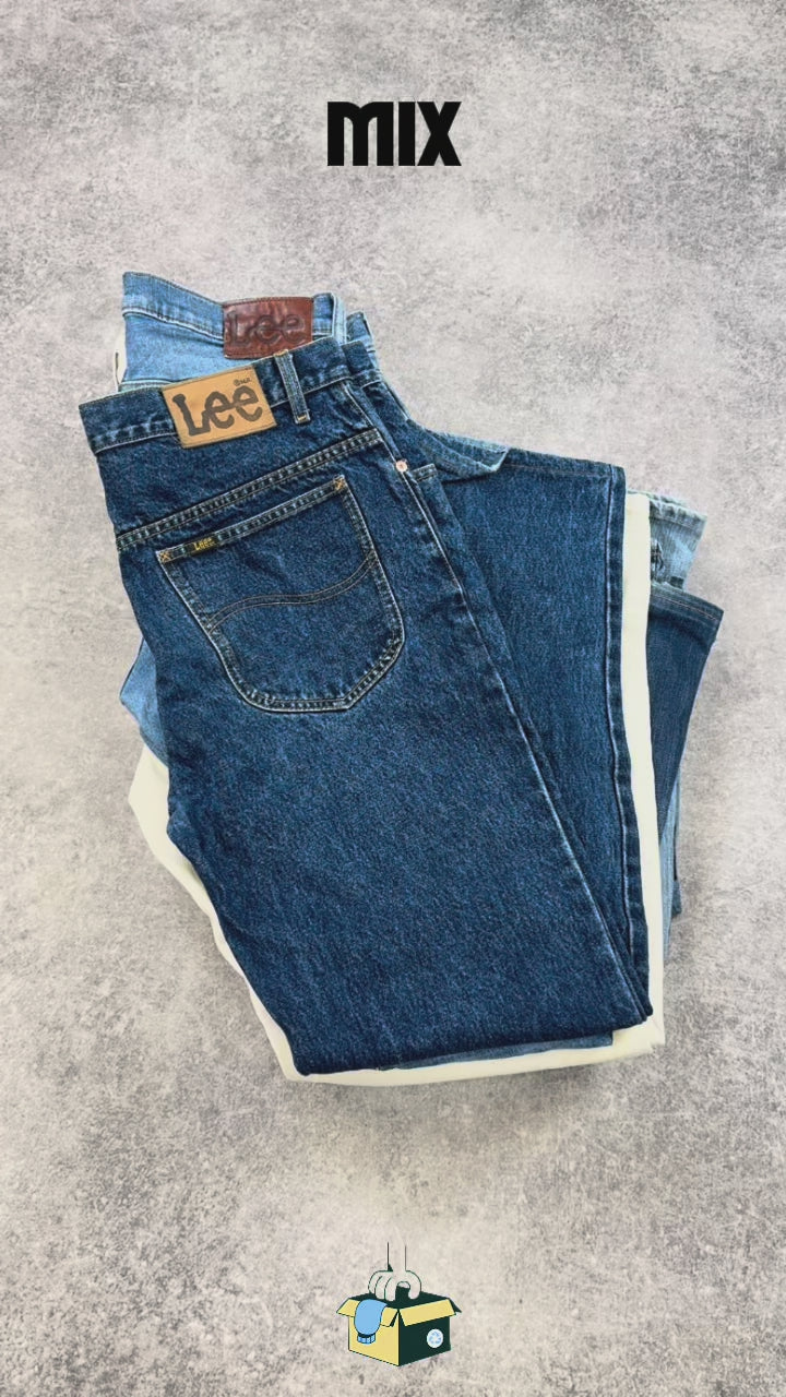 Jean-lee-marque-denim-femme-homme-ete-hiver-marque-vintage-moderne-vetement-grossiste-friperie-wholesaler-seconde-main-occasion-textile-piece-80-90-2000-2010-french-pick-reseller-vinted
