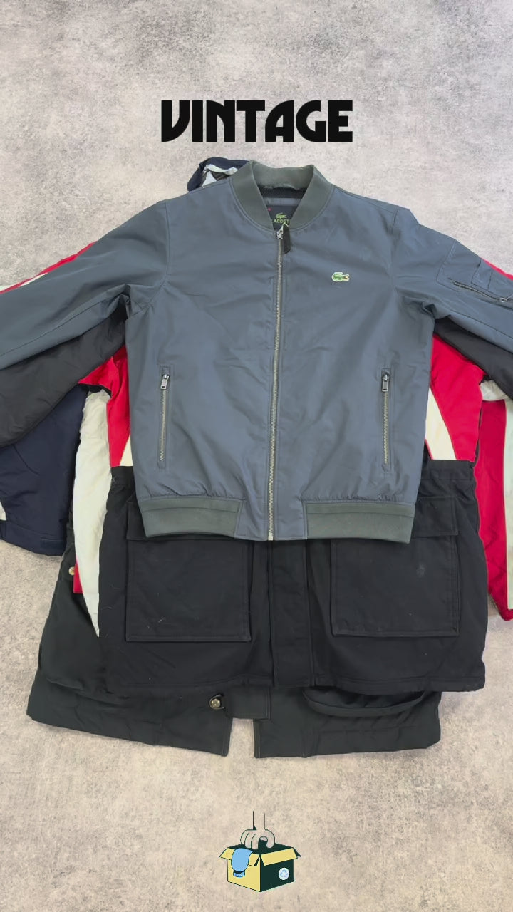 manteau-brand-marque-lacoste-nike-adidas-tommy-Dickies-homme-femme-vintage-moderne-vetement-grossiste-friperie-wholesaler-seconde-main-marque-occasion-textile-piece-annees-80-90-2000-2010-french-pick