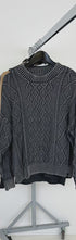 Mix-vetements-pull-cardigan-épais-chaud-laine-fin-sweat-homme-moderne-grossiste-friperie-wholesaler-seconde-main-marque-occasion-revente-textile-piece-80-90-2000-2010-Y2K-french-pick-reseller-vinted-revente-en-ligne