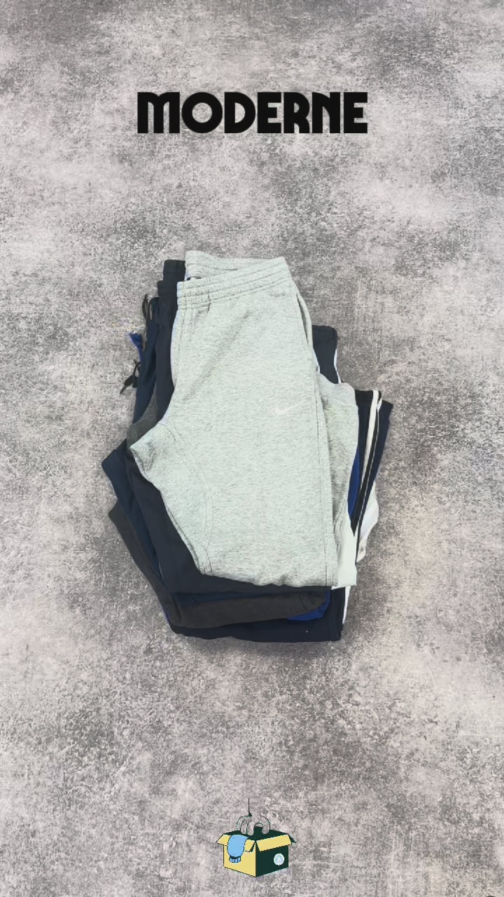 pantalon-jogging-homme-femme-marque-brand-adidas-nike-carhartt-lacoste-ralph-lauren-reebok-puma-moderne-vintage-vetement-grossiste-friperie-wholesaler-seconde-main-marque-occasion-textile-piece-80-90-2000-2010-french-pick