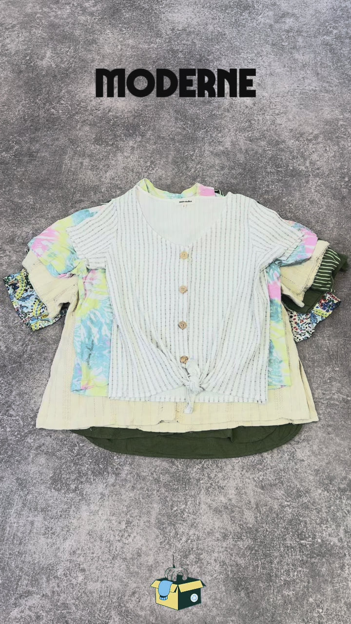 chemisier-manches-courtes-motifs-rayures-carreaux-femme-moderne-vetement-grossiste-friperie-wholesaler-seconde-main-marque-occasion-textile-piece-annees-80-90-2000-2010-french-pick