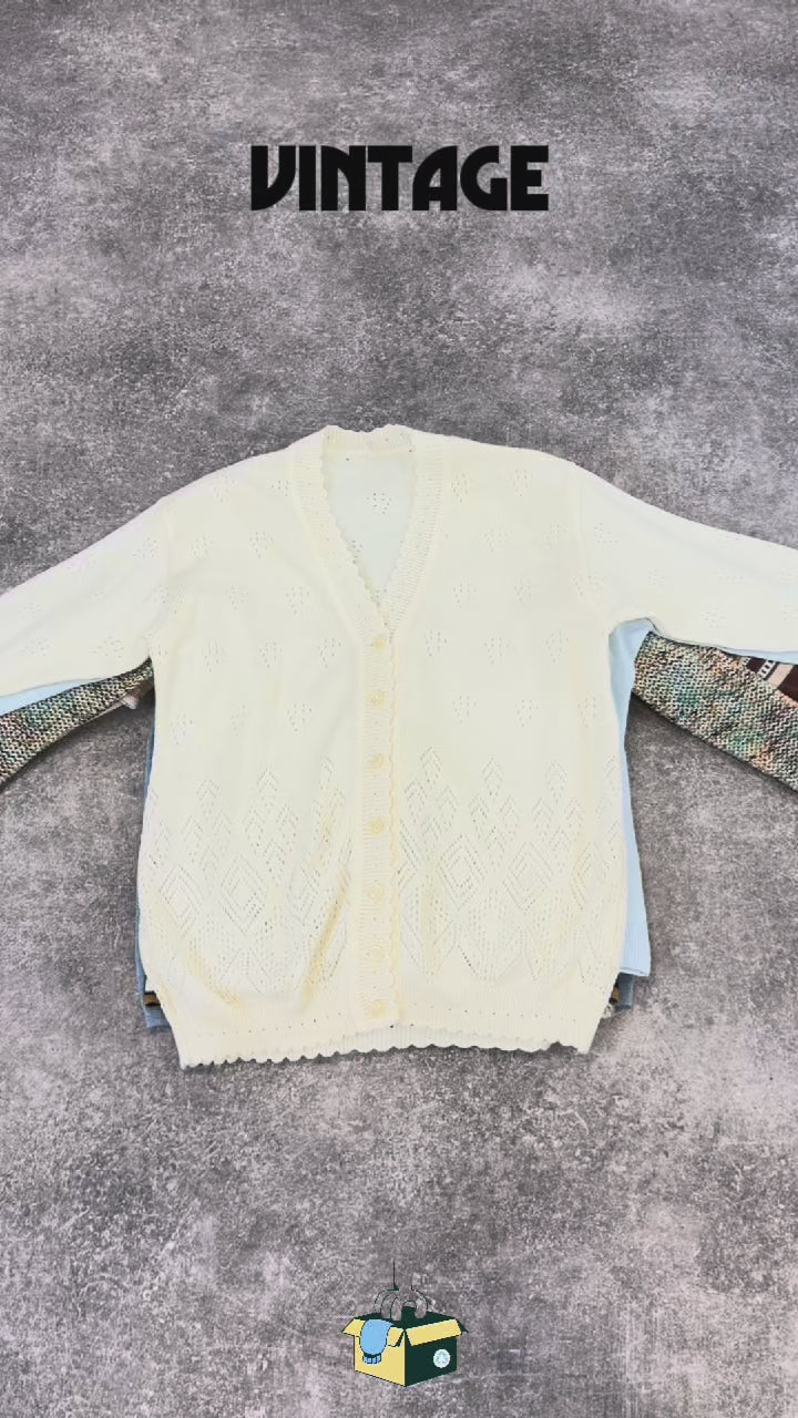 cardigan-mi-saison-leger-laine-gilet-femme-vintage-vetement-grossiste-friperie-wholesaler-seconde-main-marque-occasion-textile-piece-annees-80-90-2000-2010-french-pick