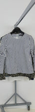 Mix-vetements-blouse-haut-top-chemisier-chemise-femme-fleurs-motifs-marques-moderne-ete-hiver-vetement-vintage-grossiste-friperie-wholesaler-seconde-main-marque-occasion-revente-textile-piece-80-90-2000-2010-Y2K-french-pick-reseller-vinted