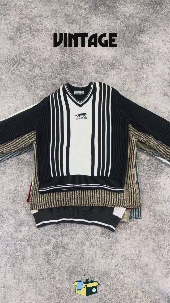 pull-Y2K-laine-annees-2000-homme-vintage-vetement-grossiste-friperie-wholesaler-seconde-main-marque-occasion-textile-piece-80-90-2000-2010-french-pick