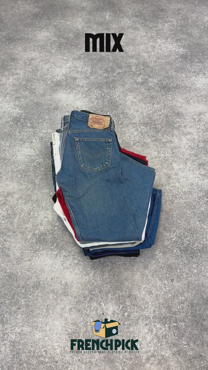 jean-upcycling-grossiste-vintage-moderne-vetement-friperie-wholesaler-seconde-main-80-90-2000-2010