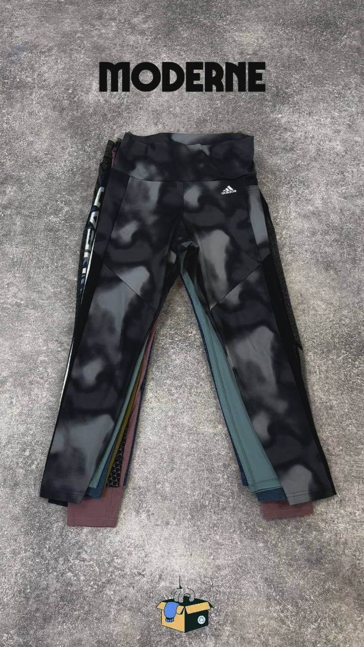 legging-sport-fitness-foot-football-running-course-tennis-femme-marque-moderne-vintage-vetement-grossiste-friperie-wholesaler-seconde-main-occasion-textile-piece-80-90-2000-2010