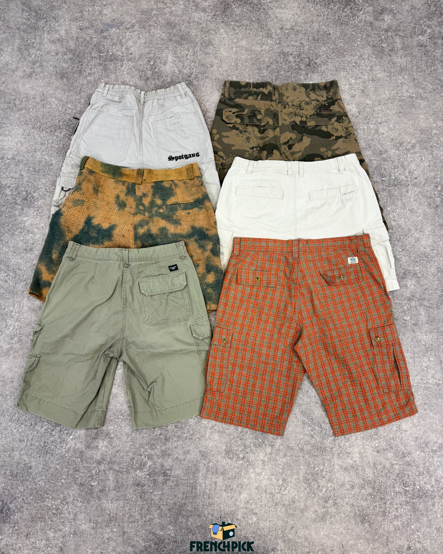 Short-cargo-homme-marque-moderne-vintage-vetement-grossiste-friperie-wholesaler-seconde-main-occasion-textile-piece-80-90-2000-2010