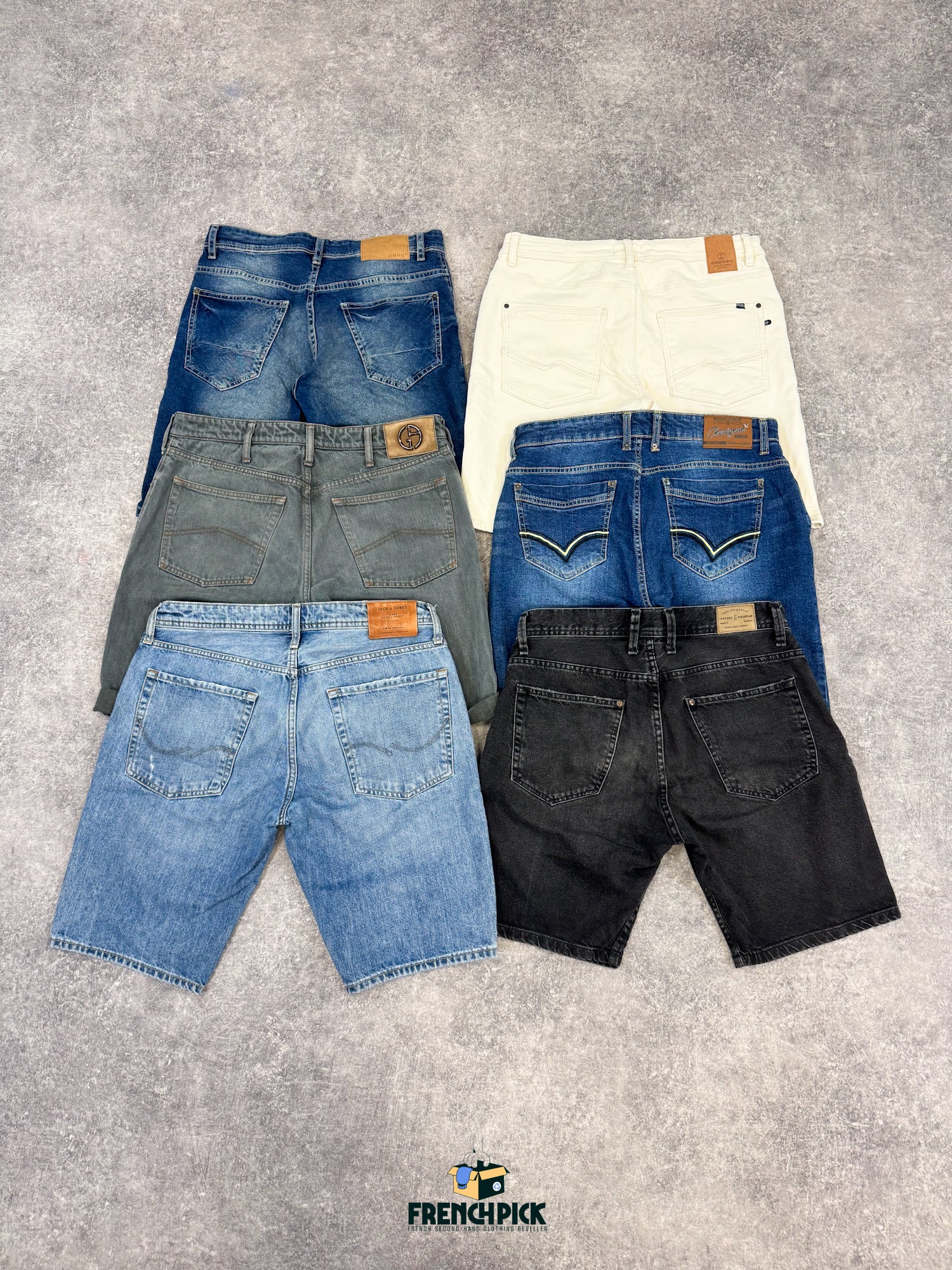 short-en-jean-homme-marque-moderne-vintage-vetement-grossiste-friperie-wholesaler-seconde-main-occasion-textile-piece-80-90-2000-2010