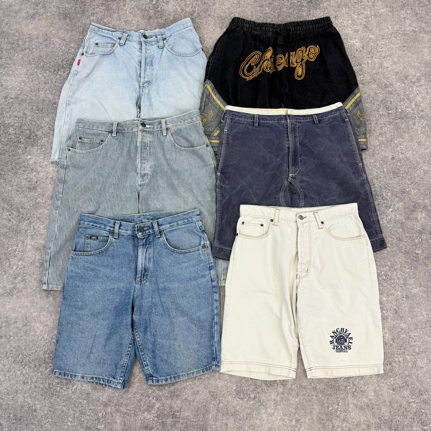 short-en-jean-homme-marque-moderne-vintage-vetement-grossiste-friperie-wholesaler-seconde-main-occasion-textile-piece-80-90-2000-2010