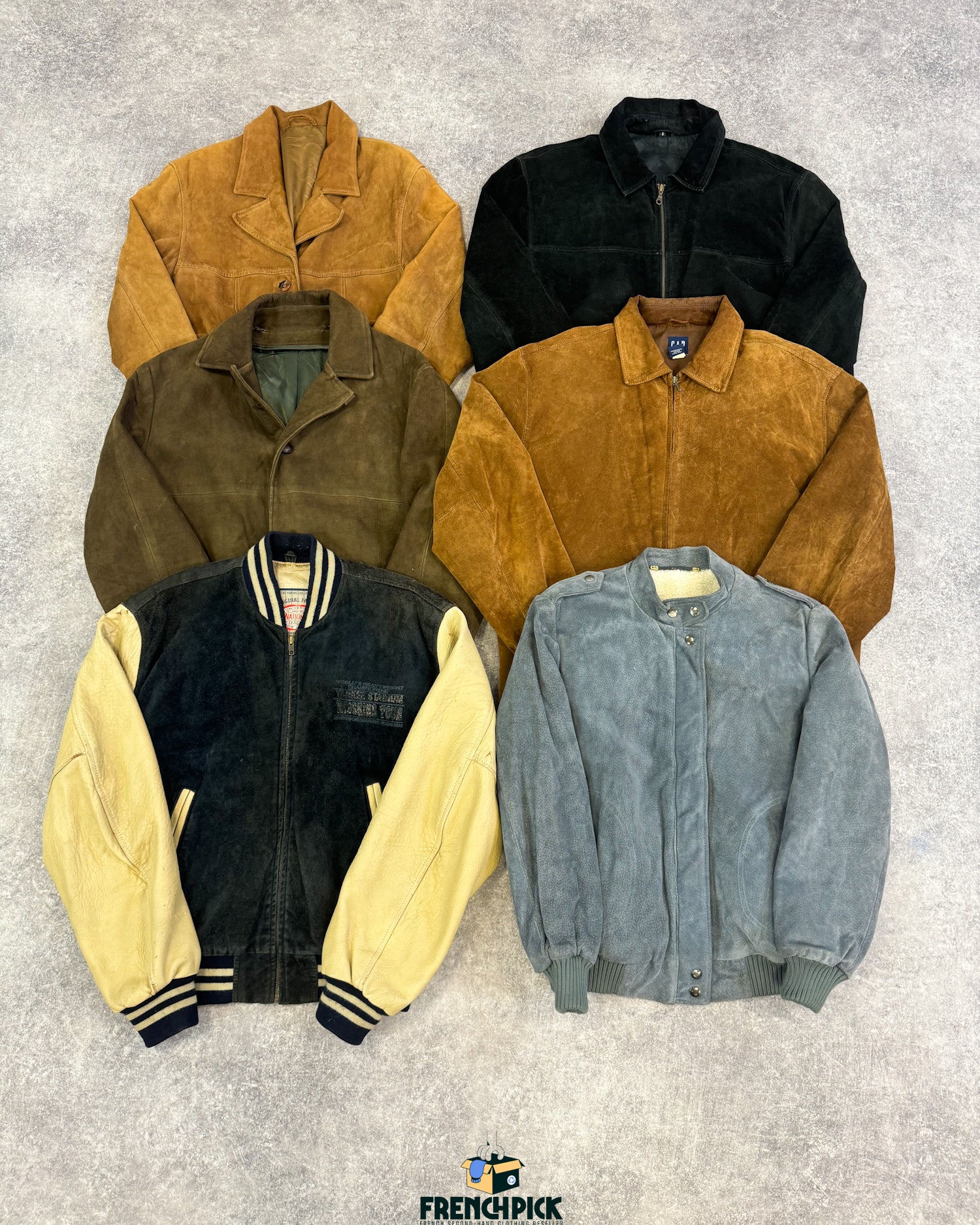 veste-daim-homme-grossiste-vintage-vetement-friperie-wholesaler-seconde-main-80-90-2000-2010